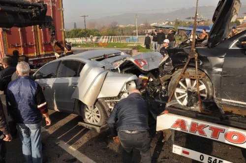 Nazilli’de trafik kazası: 6 kişi yaralandı