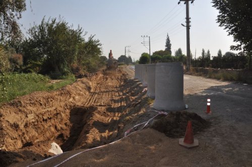 Nazilli'de Yol Seferberliği Devam Ediyor