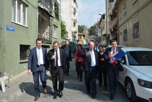Özakcan: Tarihi yapılar bir toplumun geçmişini anlatan en önemli kalıntılardır