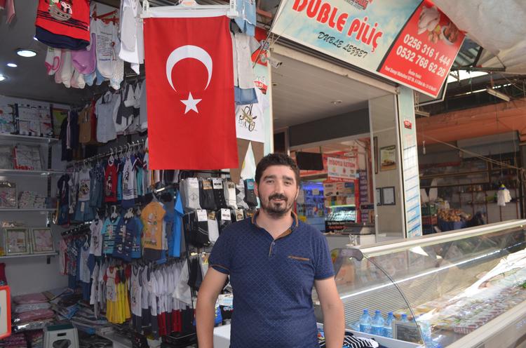 phkqukxpmqhtmzagytmanhnrtvsswuszbhkkdkrmffsbaafkutkchcwguiazndws-002.jpg