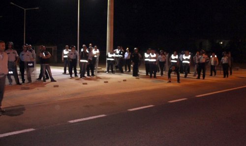 Polis, Kobani Protestosu'na Biber Gazıyla Müdahale Etti