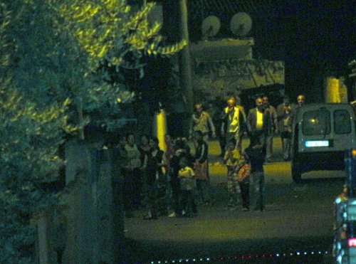 Polis, Kobani Protestosu'na Biber Gazıyla Müdahale Etti