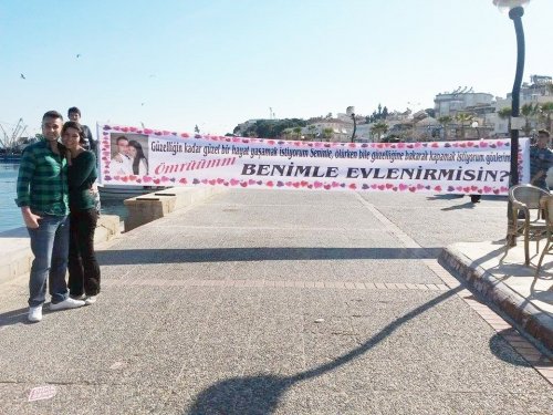 Sahilde Sürpriz Evlilik Teklifi