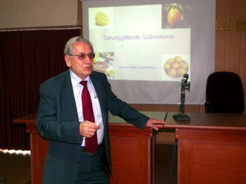 Söke'de Narenciyede Besleme ve Gübreleme Toplantısı