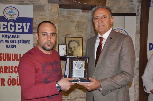Sunullah Arısoy Şiir Ödülü'nün Sahibi Hakan Cem Oldu