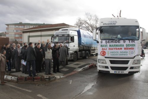 Suriye’ye 3 Tır Yardım Malzemesi Gönderildi