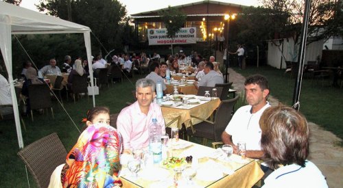 Tarım İş Sendikası Üyelerini İftar Yemeğinde Buluşturdu