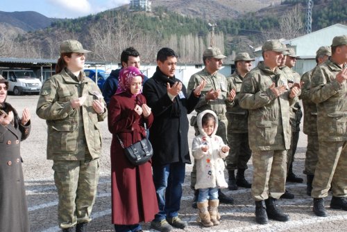 Terhisine 3 Gün Kala Kaza Kurşunu İle Ölen Askere Son Görev