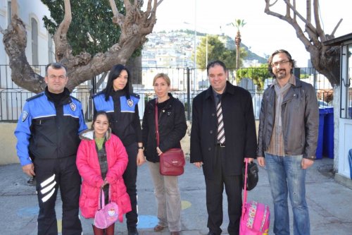 Toplum Destekli Polis, Kuşadası'nda çalışmalarına başladı