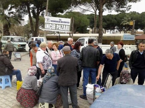 Turistlerden Germencik incir pazarına yoğun ilgi