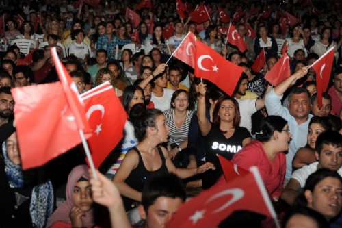 Usta Sesler Nazım’ı Aydın’da Andı