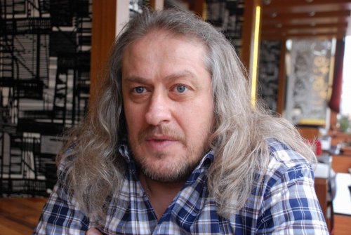 Uzun Saçlı Belediye Başkan Adayı