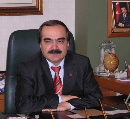 Vali Coş, “seyyar Satıcılara Göz Yumak Yanlış Olur”