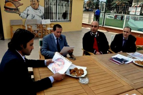 Yetiştirme Yurdu Mezunları Örgütleniyor
