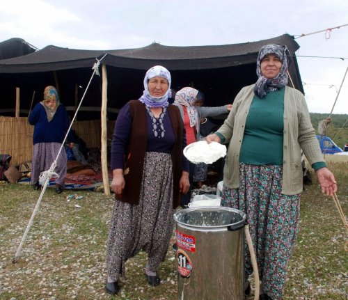 Yörük Şenlikleri Yenipazar'da Yapıldı