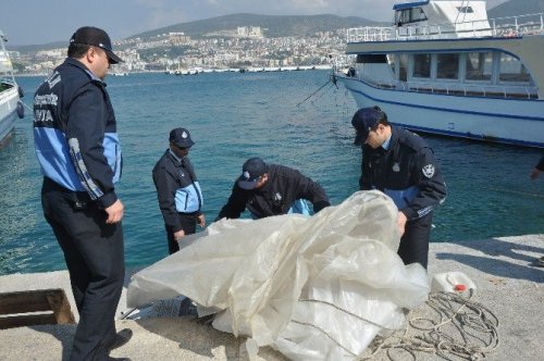 Zabıta daha önce verdiği tezgahları kaldırıyor